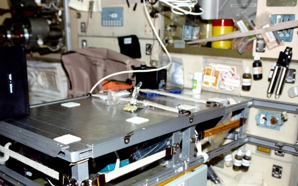 Ward room table in the Zvezda SM