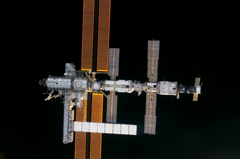 Flyaround view of ISS nadir sides