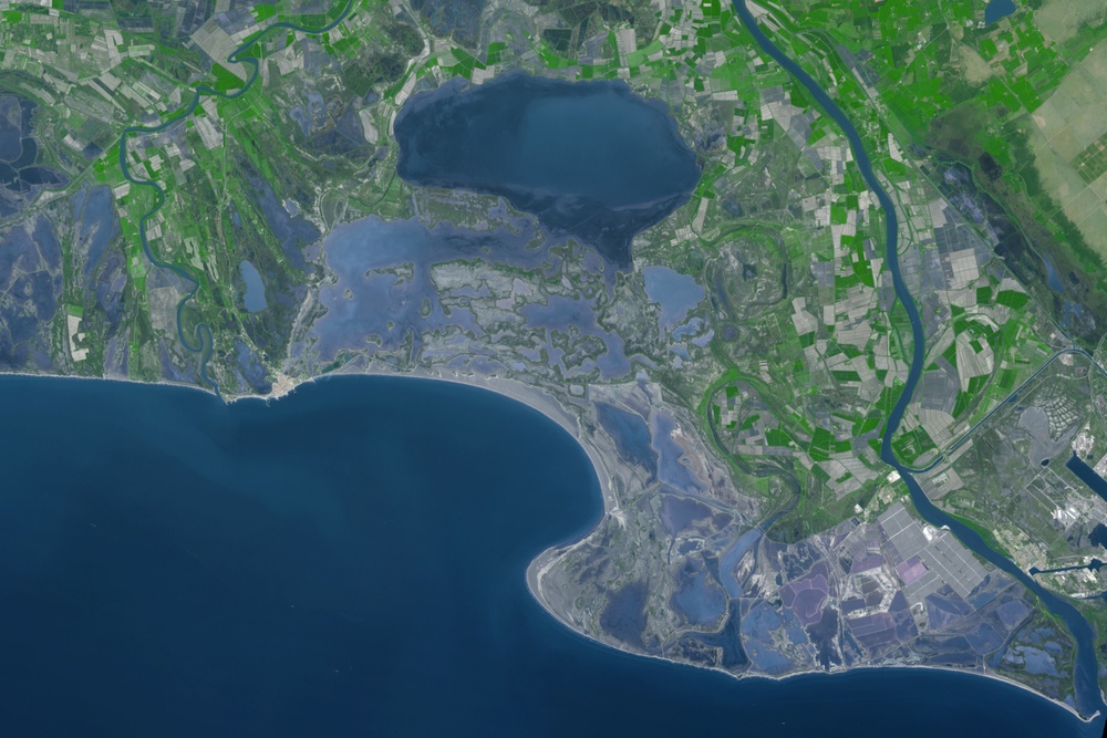 Etang du Fangassier, Rhone River Delta: Image of the Day