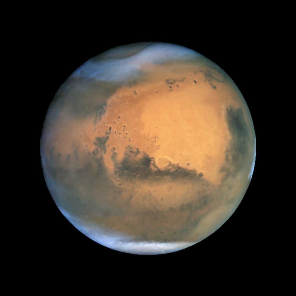 Mars Kicks Up the Dust as it Makes Closest Approach to Earth
