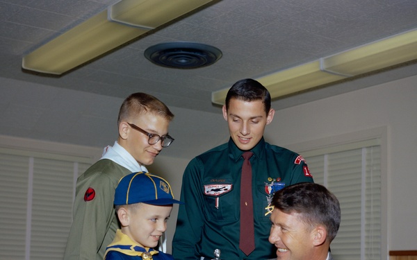 ASTRONAUT WALTER M. SCHIRRA, JR. - AWARD - BOY SCOUTS
