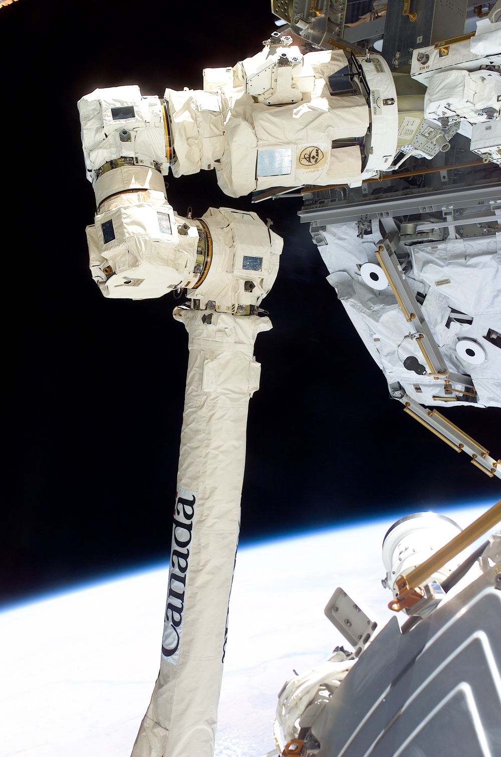 SSRMS grappled to PDGF #1 on the MBS taken during STS-111 UF-2