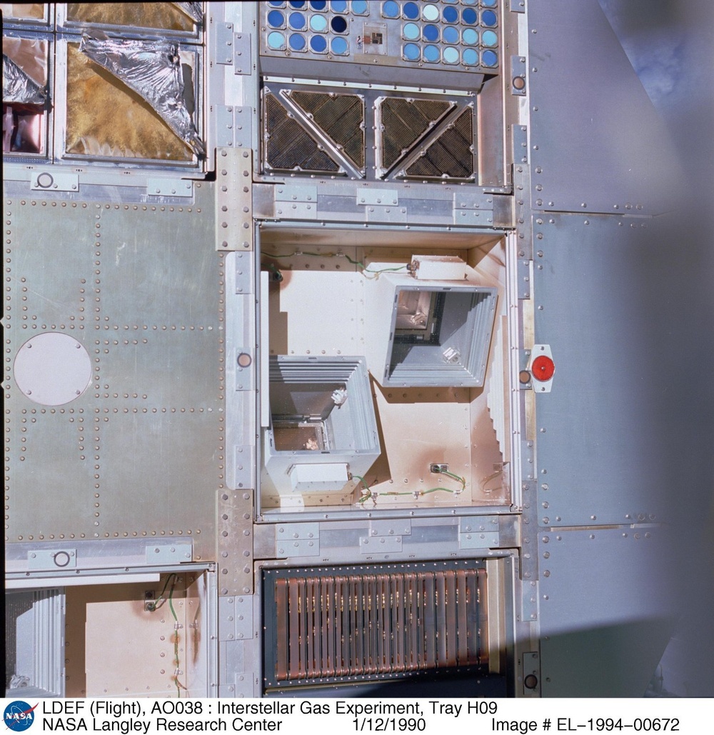 LDEF (Flight), AO038 : Interstellar Gas Experiment, Tray H09