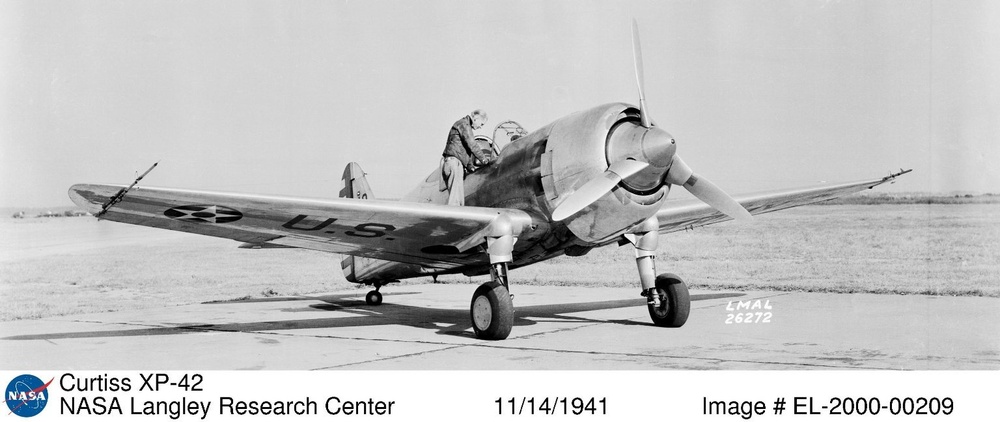Curtiss XP-42