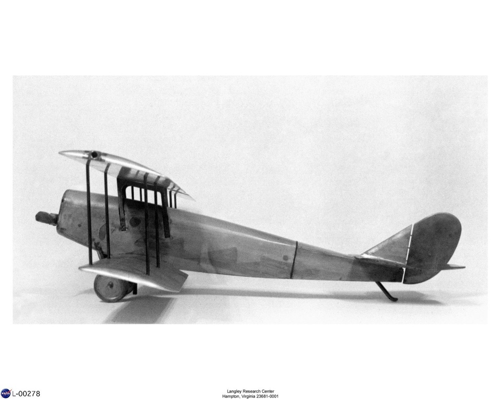 Curtiss Jenny Model