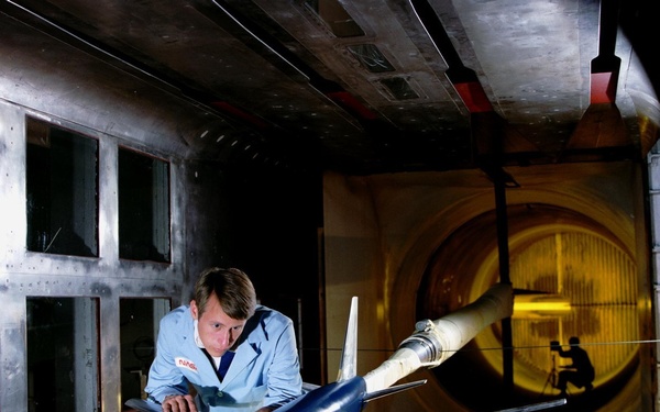 EET Model in the 8-Foot Transonic Pressure Tunnel