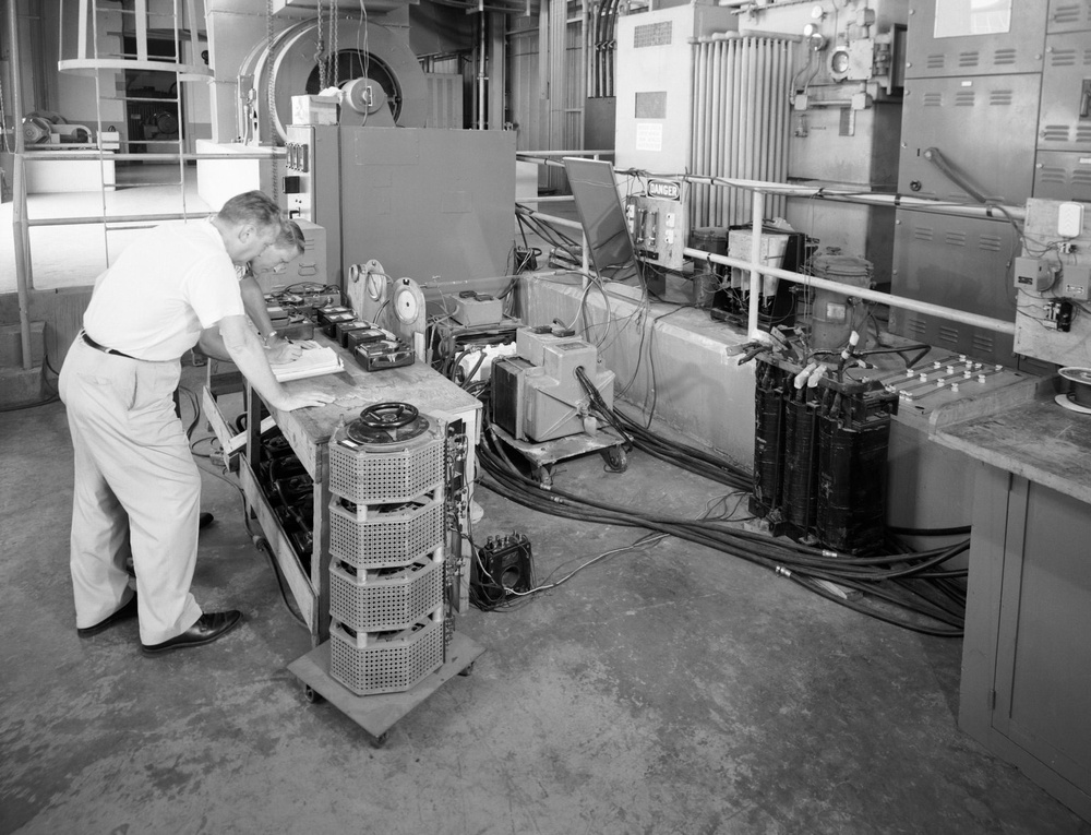 Magnetoplasmadynamcis (MPD)