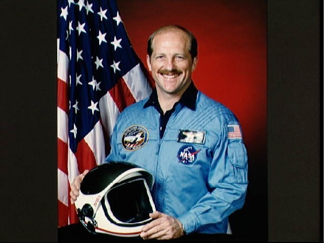 Official portrait of Astronaut Frederick H. &quot;Rick&quot; Hauck