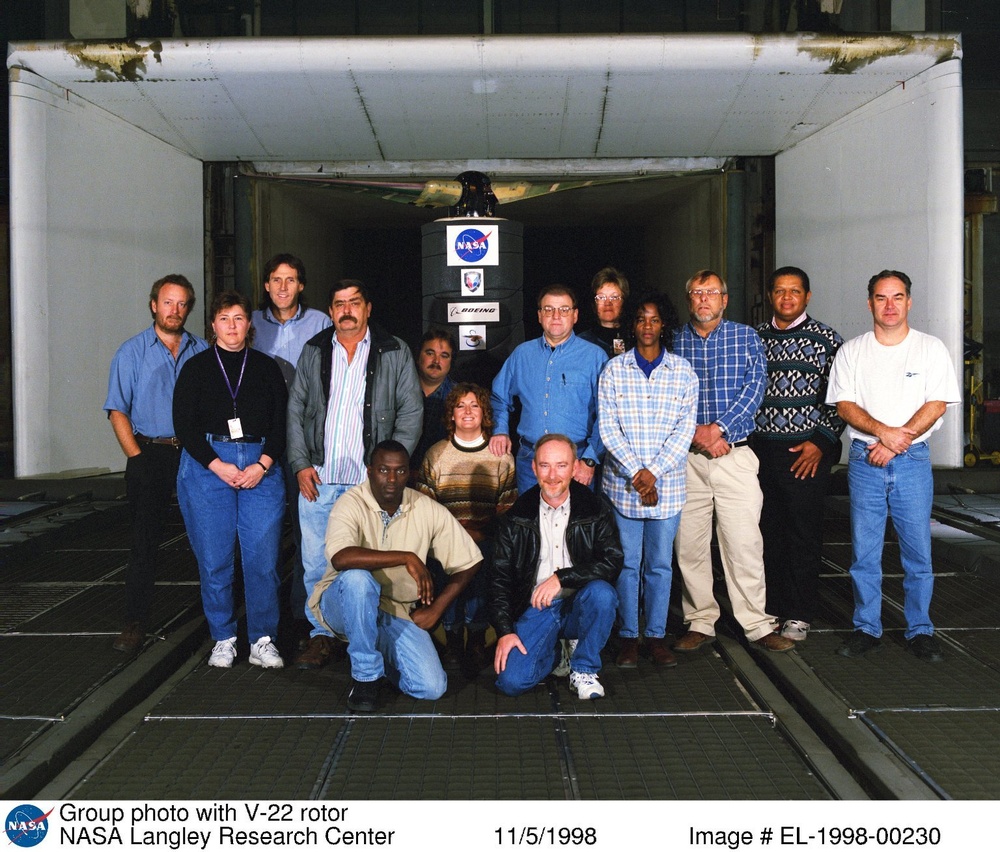 Group photo with V-22 rotor