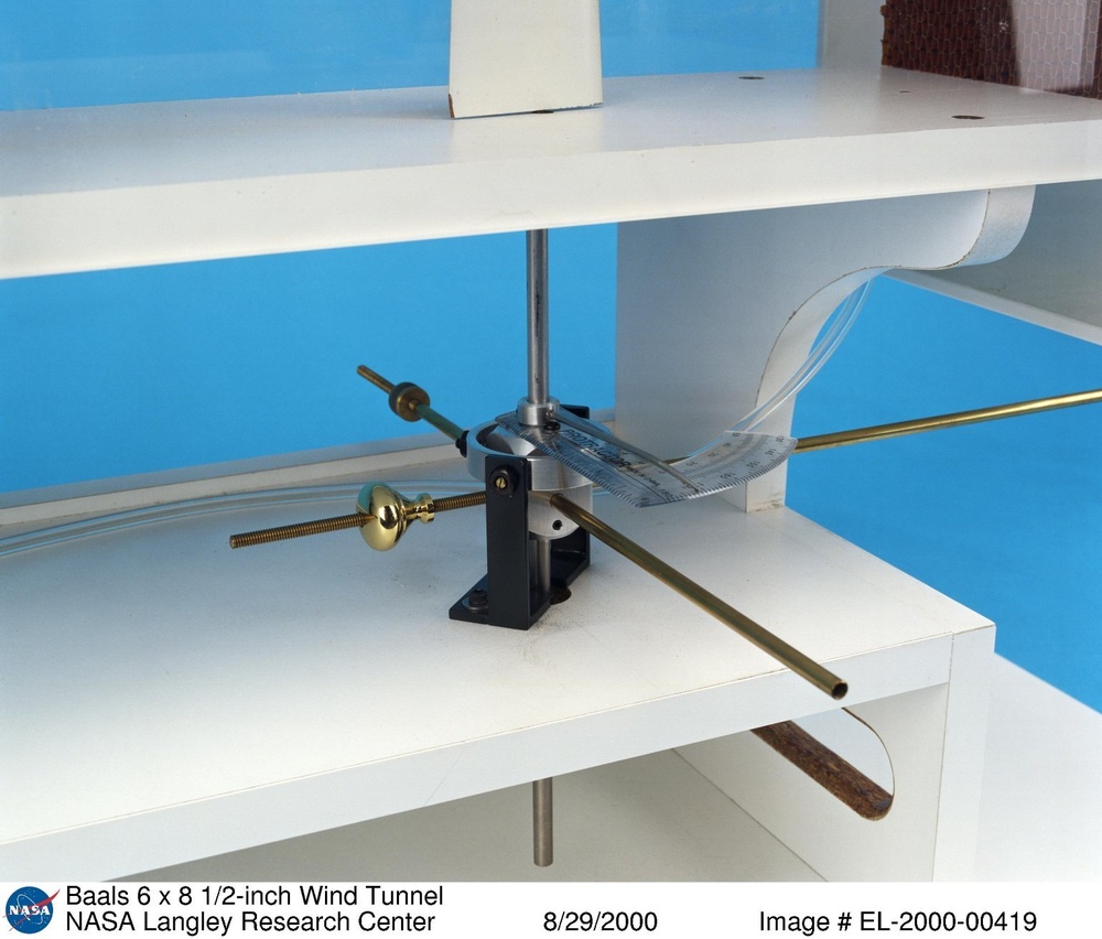 Baals 6 x 8 1/2-inch Wind Tunnel