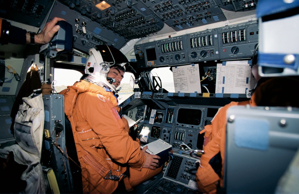 STS-75 crew post-flight activities