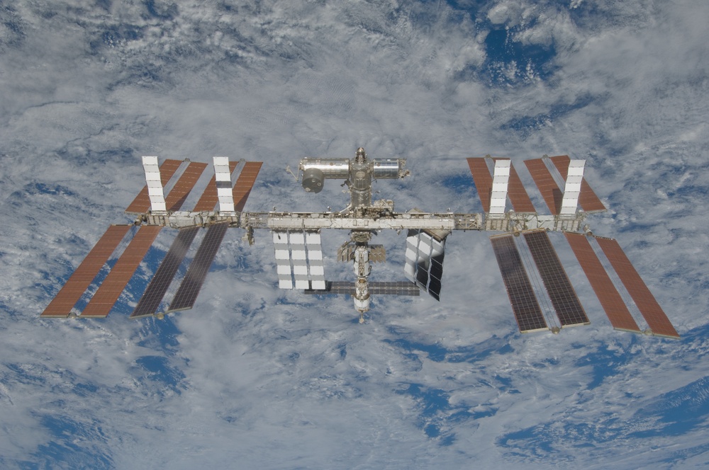 ISS Flyaround views from STS-119