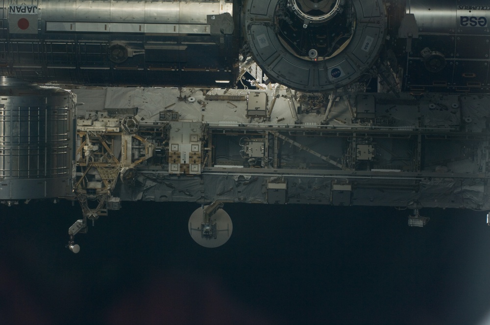 ISS during arrival of STS-127 Space Shuttle Endeavour