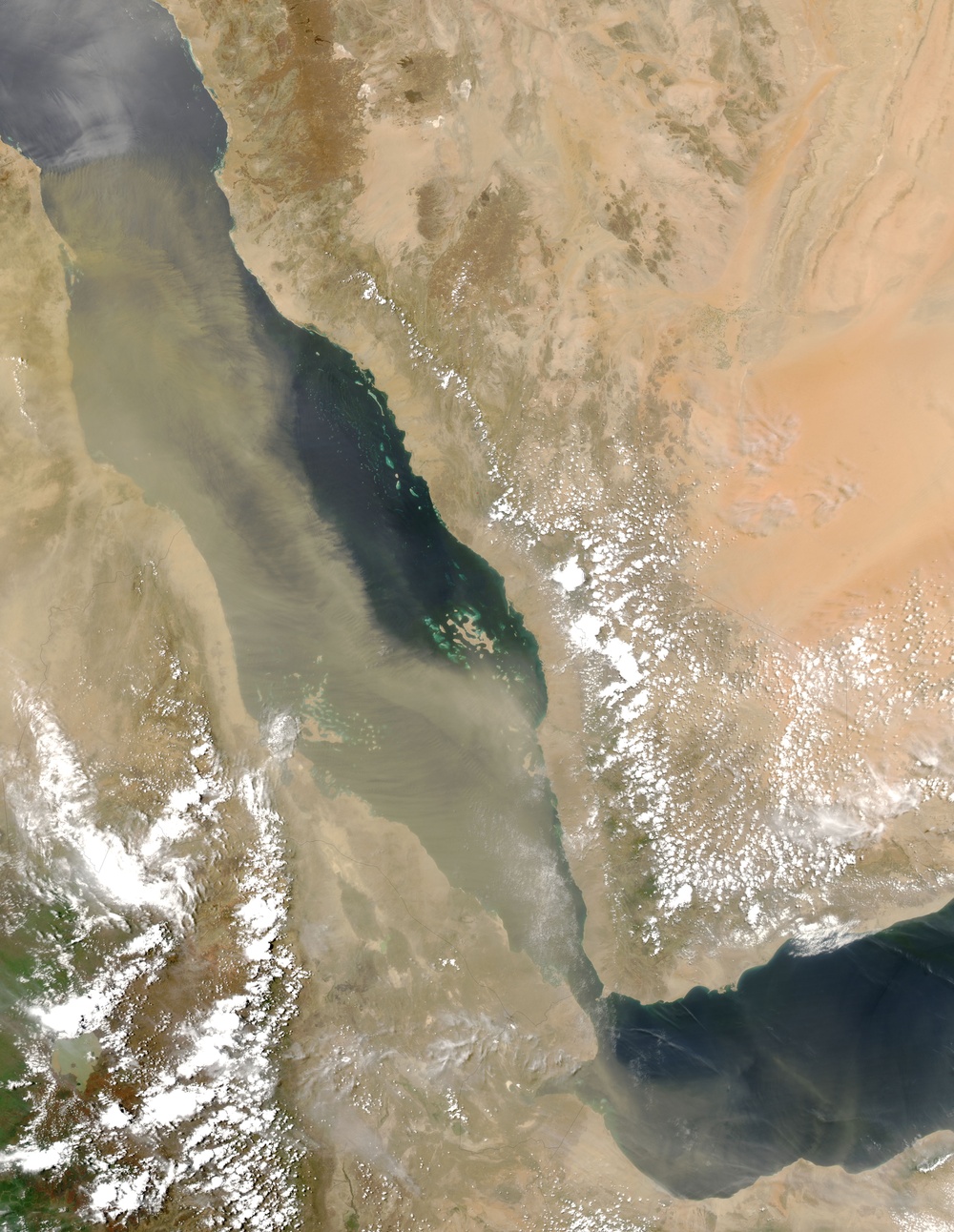 Dust Storm over the Red Sea: Natural Hazards