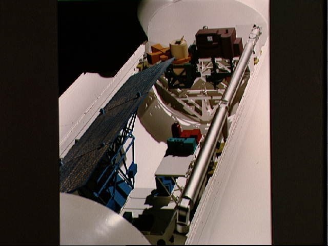 Model showing OSTA-3 and other payloads in the shuttle orbiter cargo bay