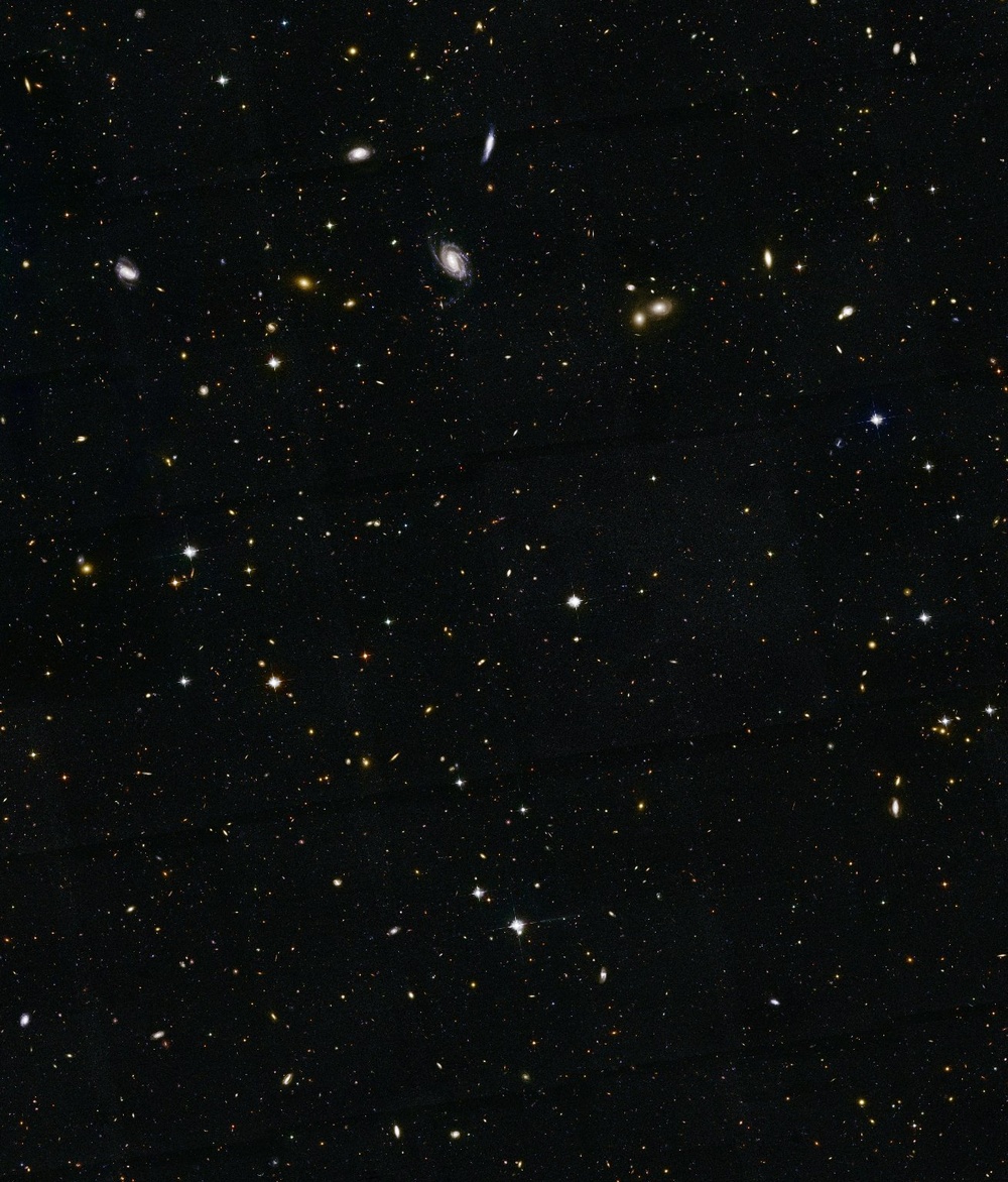 Hubble Maps the Cosmic Web of &quot;Clumpy&quot; Dark Matter in 3-D