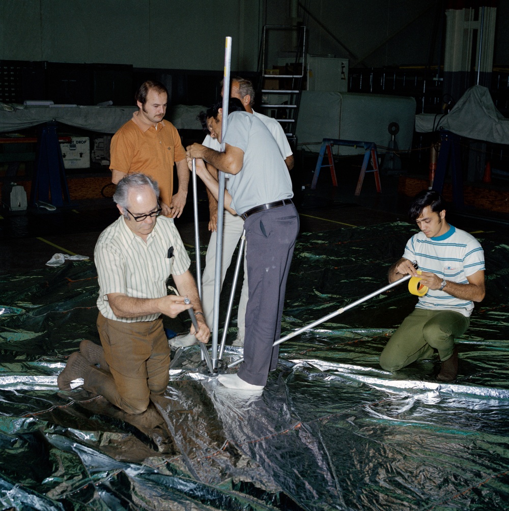 SKYLAB II - MANUFACTURING SUN SHADE