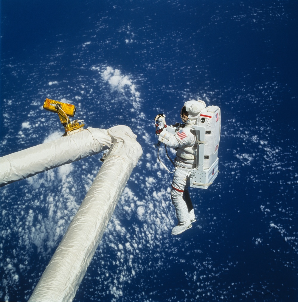 SAFER, DTO 661, tested during Extravehicular Activity (EVA)