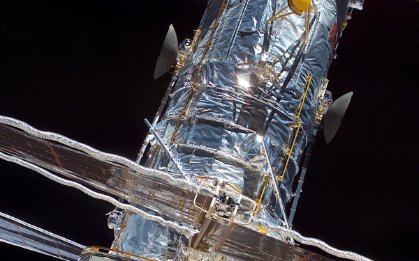 -V2 plane on the Hubble Space Telescope