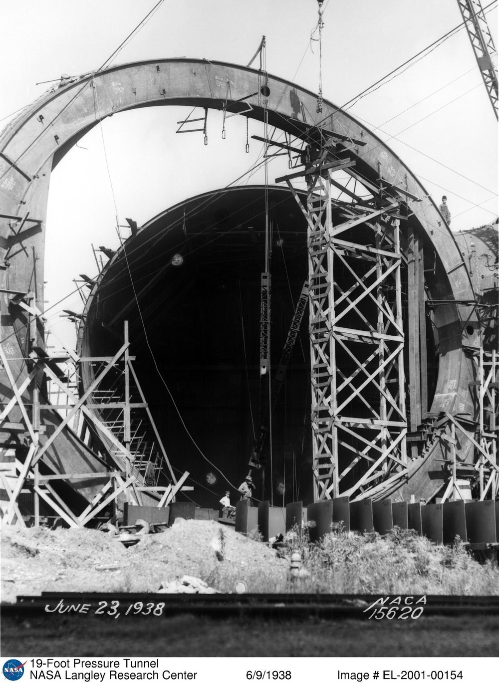 19-Foot Pressure Tunnel