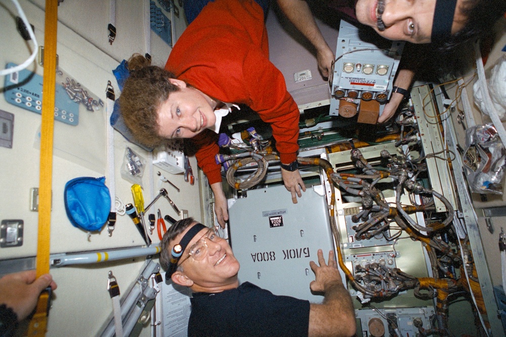 MS Helms, Voss and Usachev during battery changeout aboard FGB/Zarya module