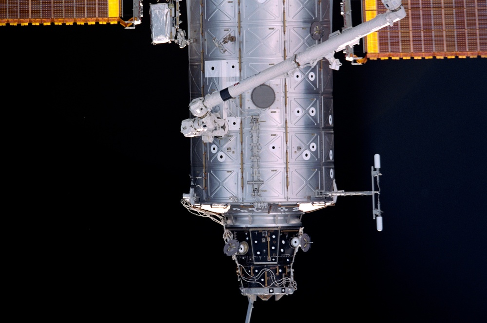 Nadir view of Destiny lab and PMA 2 modules seen during approach for docking