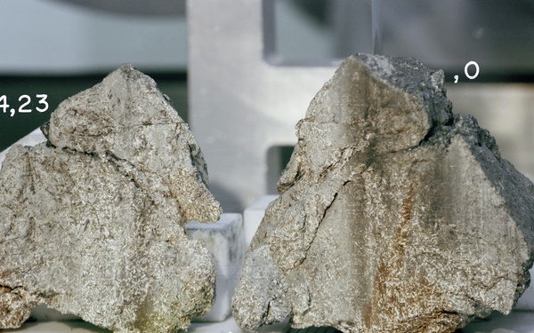 LUNAR SAMPLES - APOLLO 12 (Surveyor III)