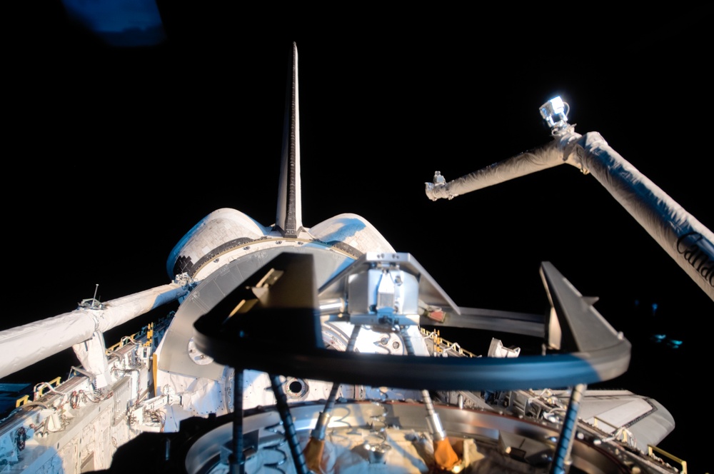 Endeavour SRMS during STS-126 Survey OPS