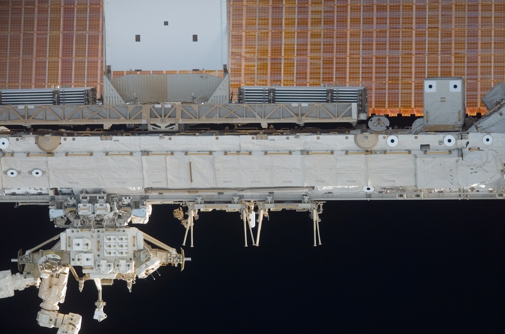ISS during approach of the STS-115 Space Shuttle Atlantis