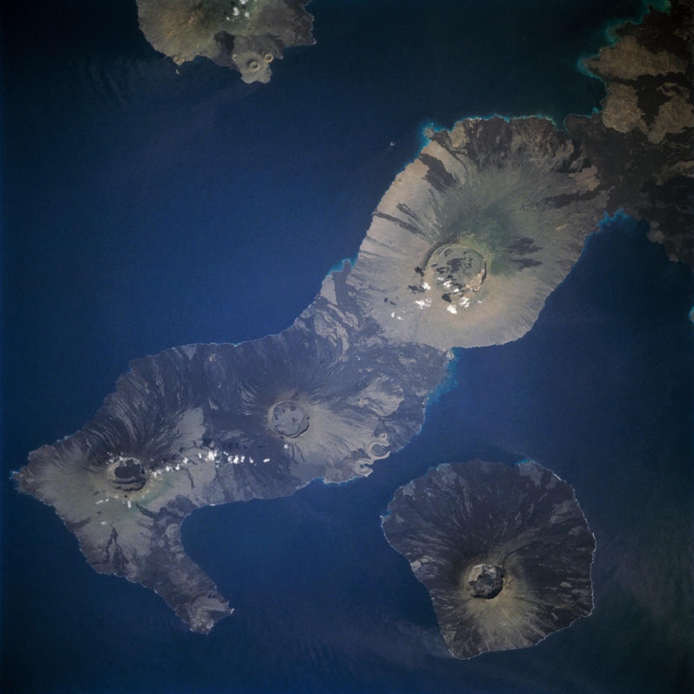 Earth observations of the Galapagos Islands taken during STS-108