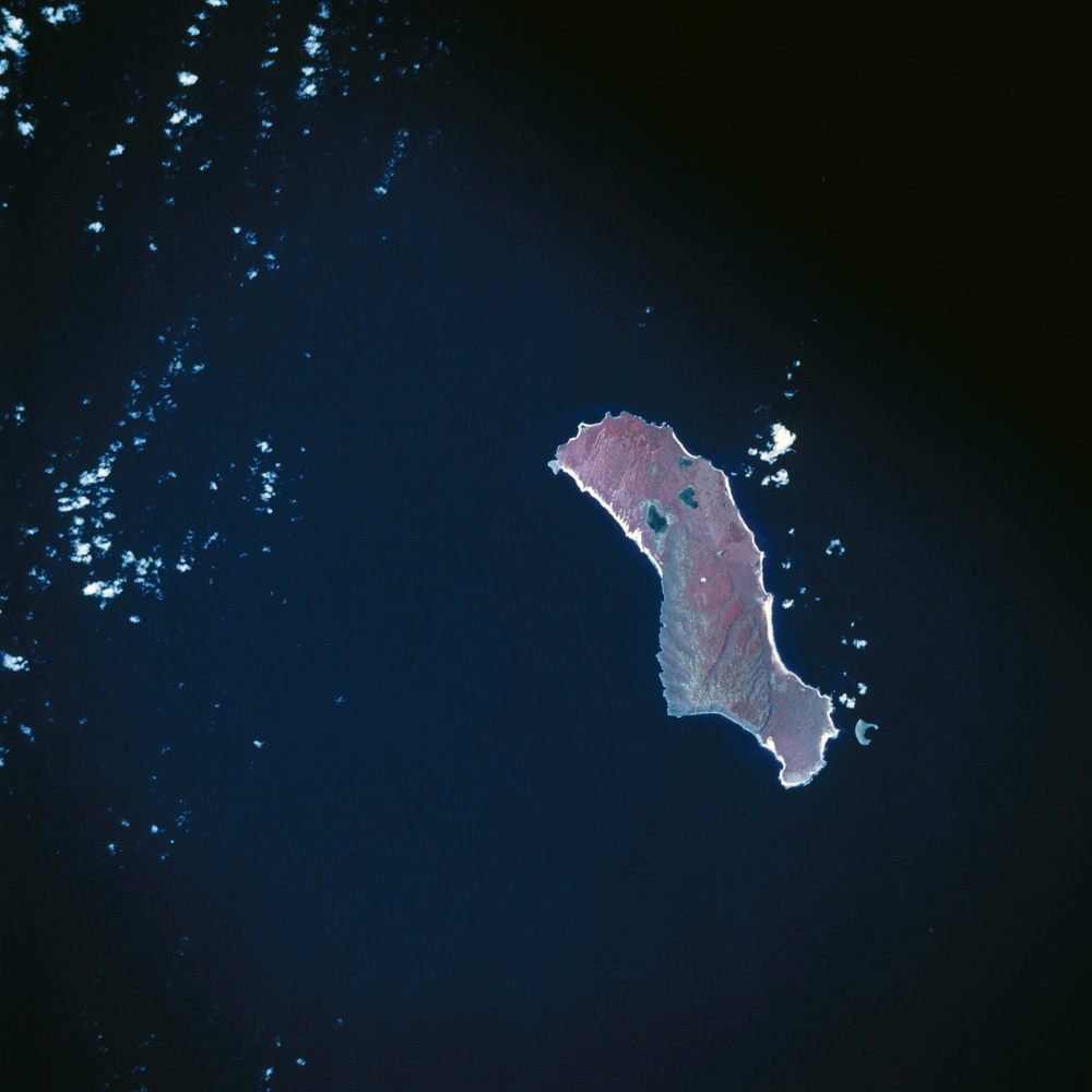 Earth observations from Columbia, Orbiter Vehicle (OV) 102, during STS-52