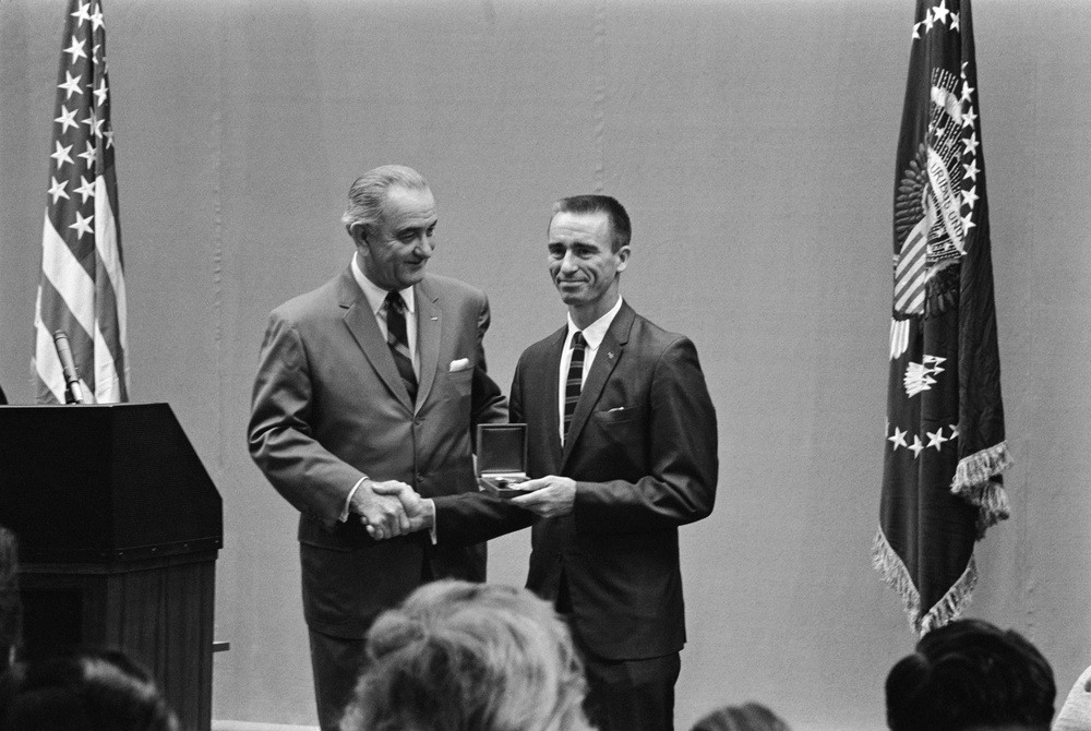 PUBLIC AFFAIRS OFFICE - TX