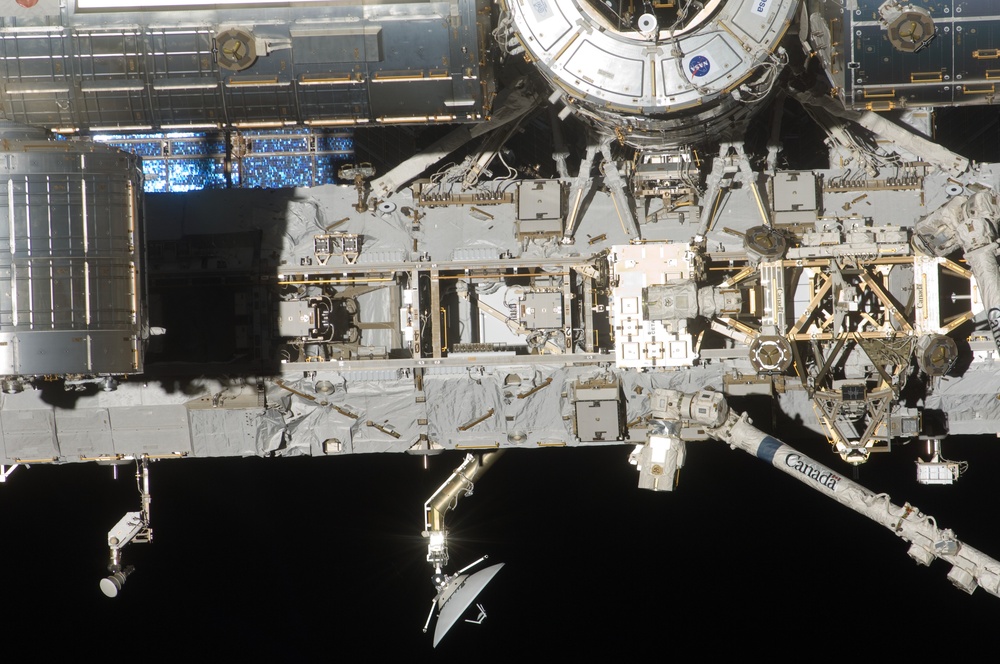 ISS Flyaround views from STS-119