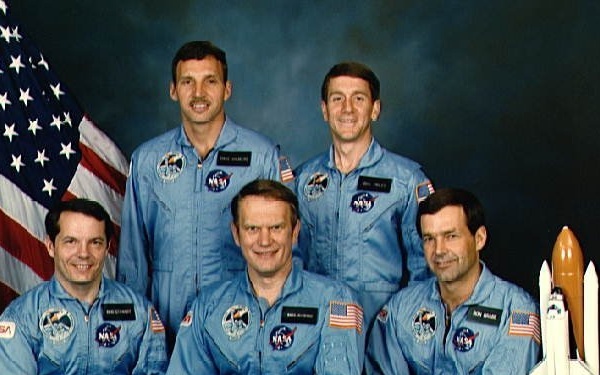 STS 51-J Official Crew portrait