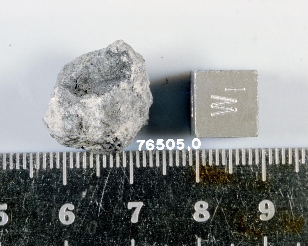 LUNAR SAMPLES - APOLLO 17