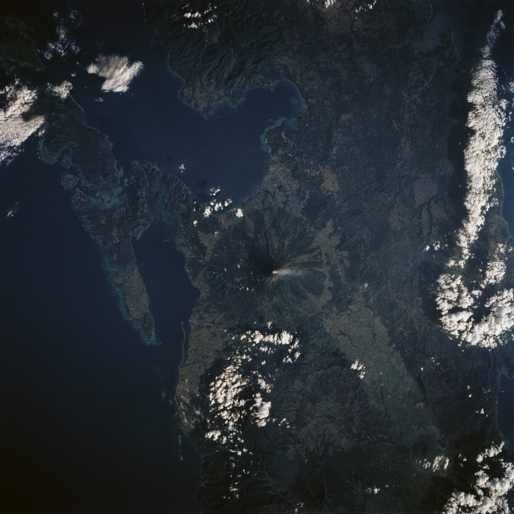 Earth observations taken during STS-83 mission