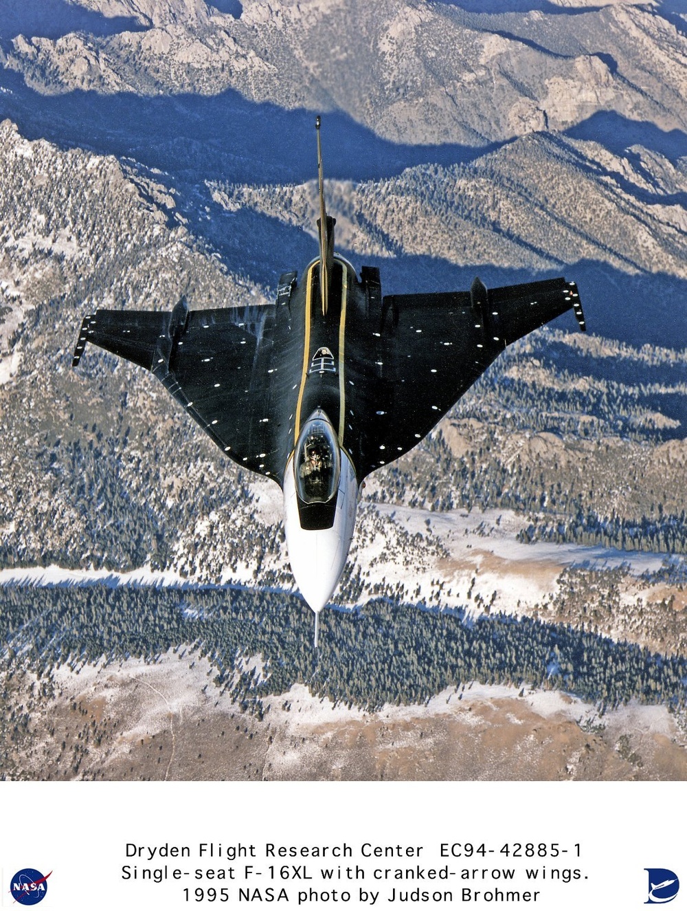 F-16XL ship #1 in flight