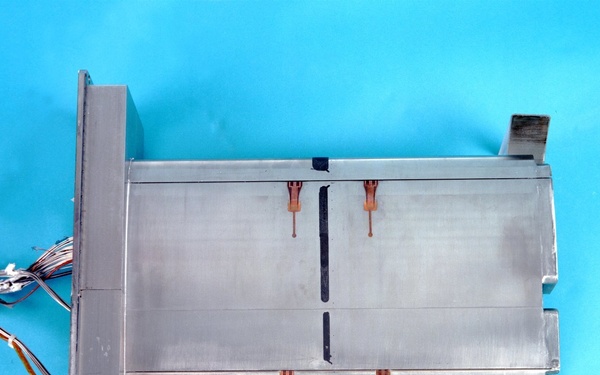 Oscillatory blowing airfoil