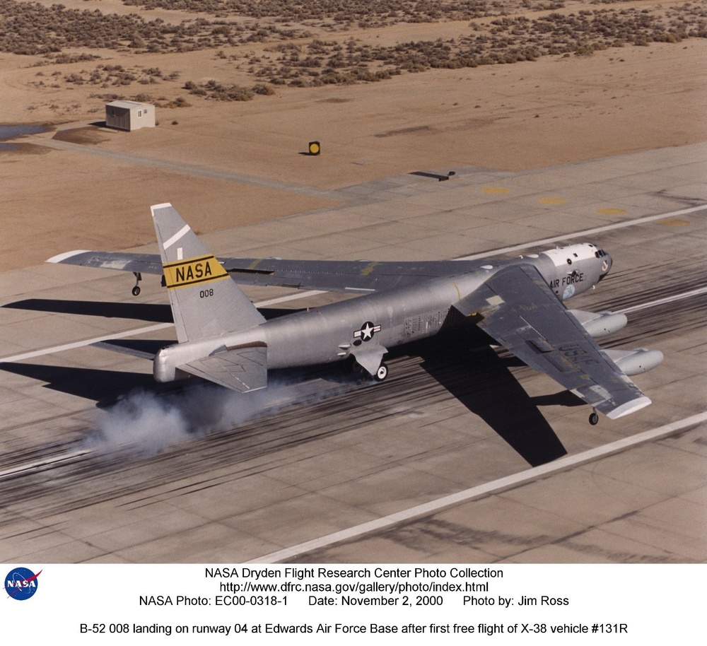 B-52 008 landing on runway 04 at Edwards Air Force Base after first free flight of X-38 vehicle #131