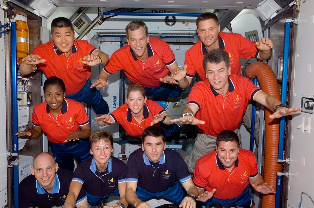 Expedition 16/STS-120 crew in-flight portrait