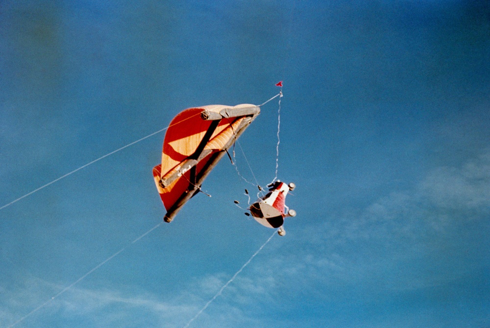 GEMINI - PARAGLIDER - TESTS - EDWARDS AFB EAFB