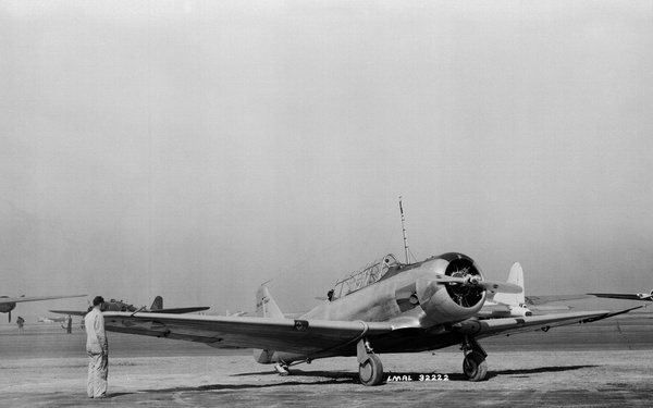 North American SNJ-3C
