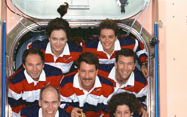 STS-96 In-flight crew portrait in the Node 1/Unity module