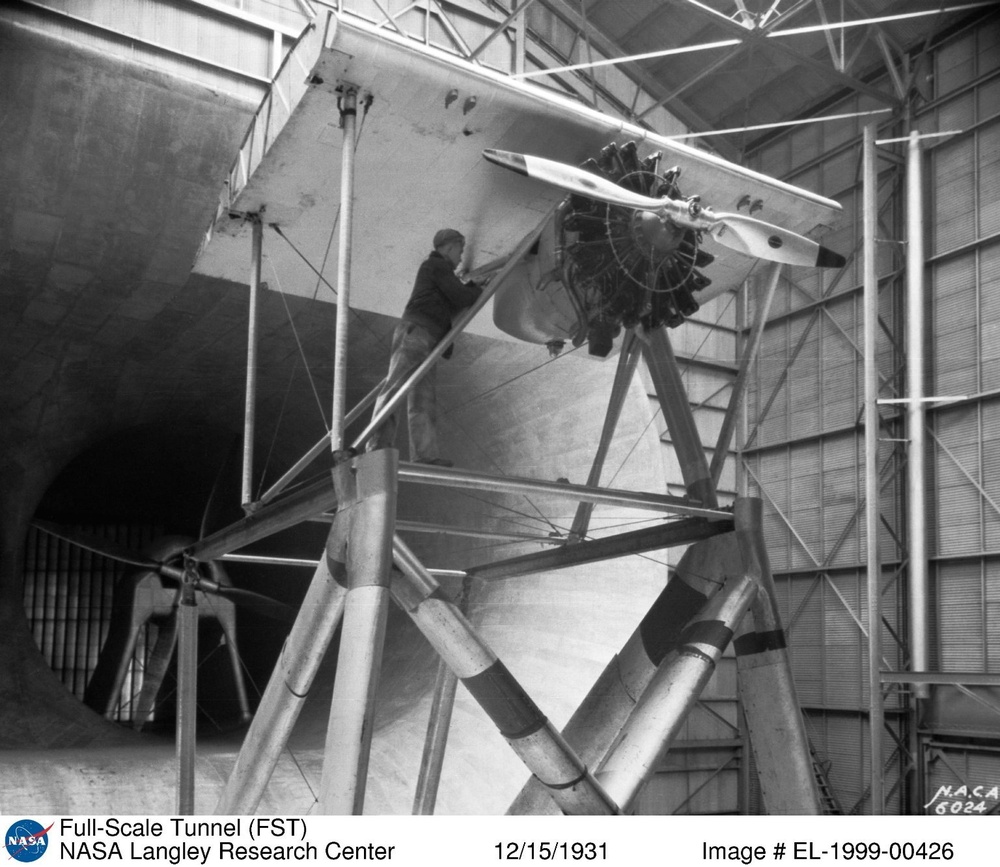 Full-Scale Tunnel (FST)