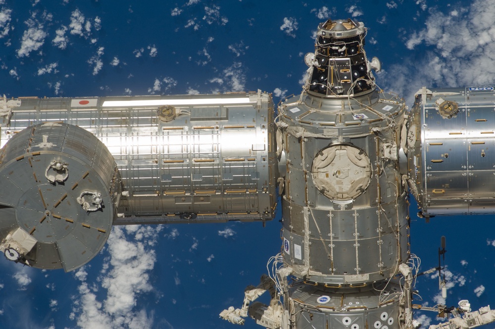 ISS Flyaround views from STS-119