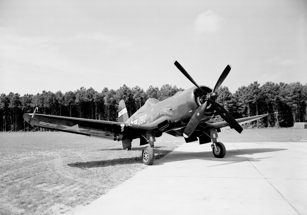 Loftin Collection: Vought F4U-4B &quot;Corsair&quot; Navy fighter