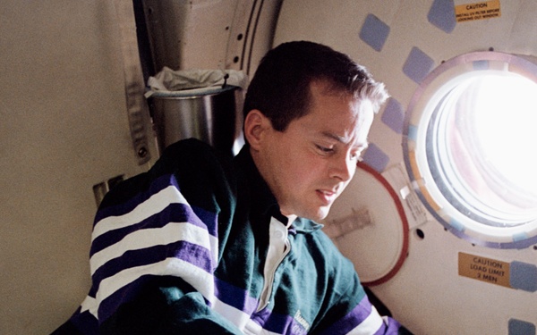 STS-51 crewmembers engage in activities