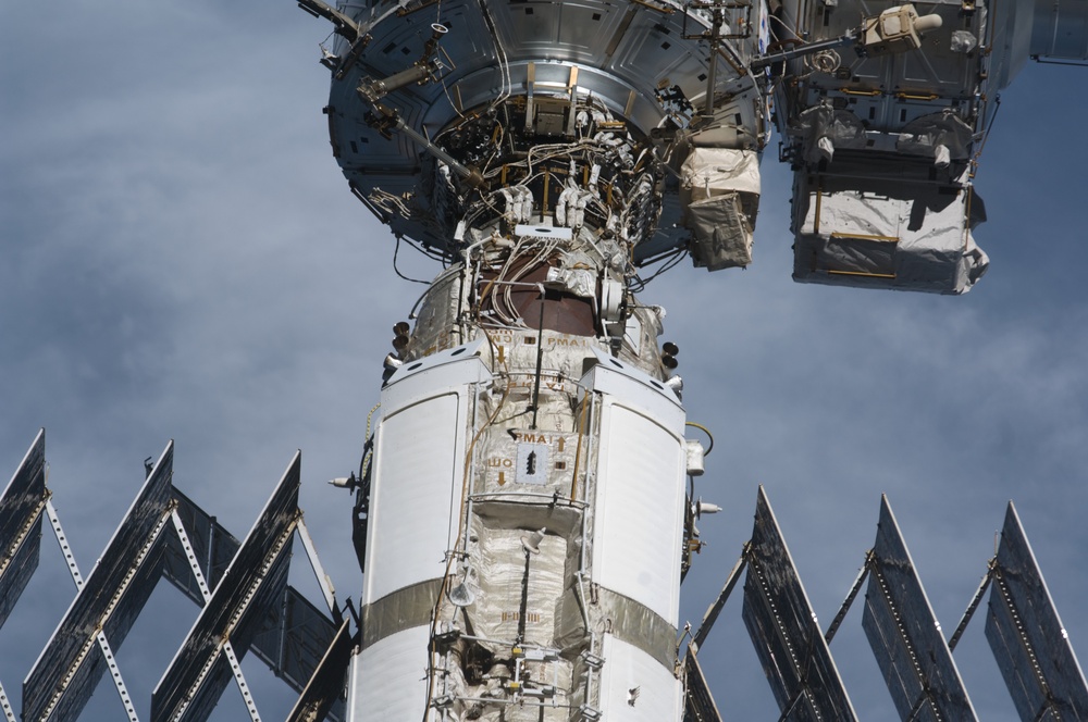 Fly-around view of the ISS by the STS-127 crew