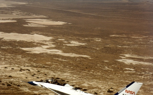 F-16XL Ship #2 SLFC - in flight