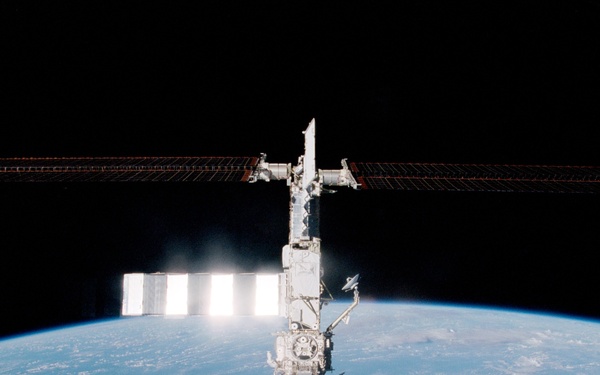 View of the ISS taken during final flyaround of STS-100